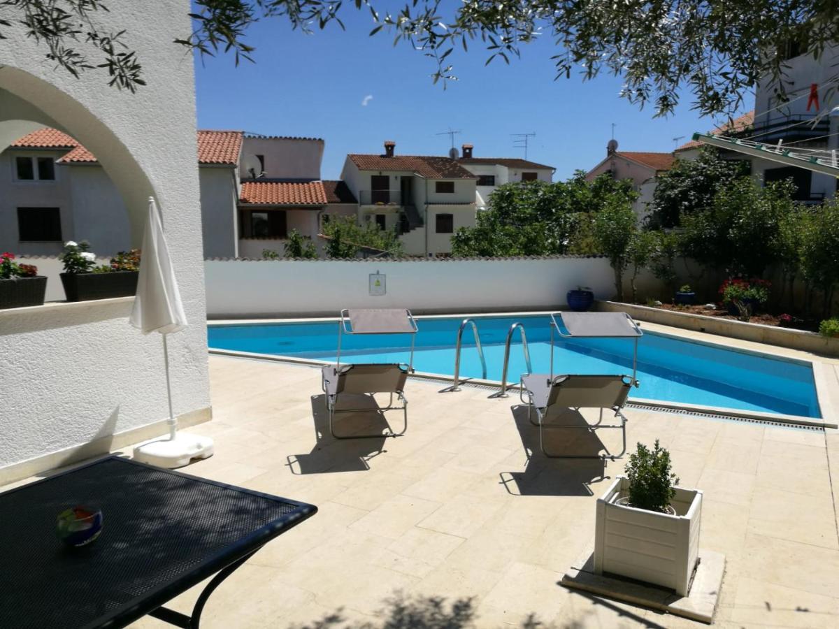 Ferienhaus Bozena Appartment 1 Vrsar Exterior foto